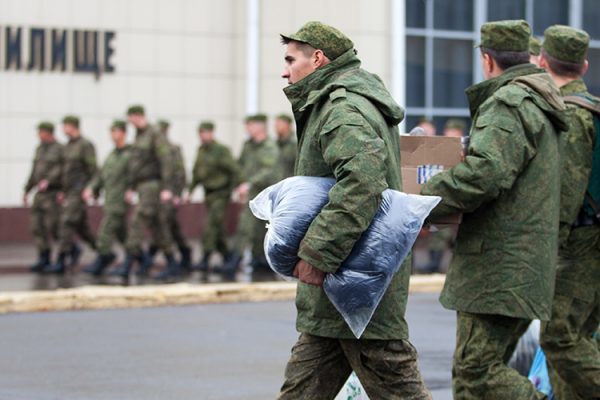 Война за алименты: как получить выплаты на детей, если их отца мобилизовали (это стало еще сложнее)