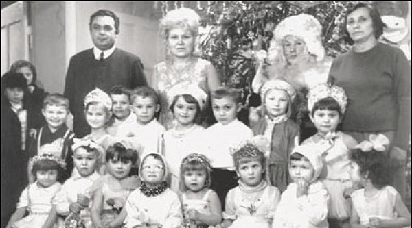 Жуткая катастрофа СССР. Самолет упал на здание детского сада